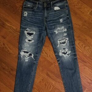 AE 32X32 Athletic skinny distressed jeans